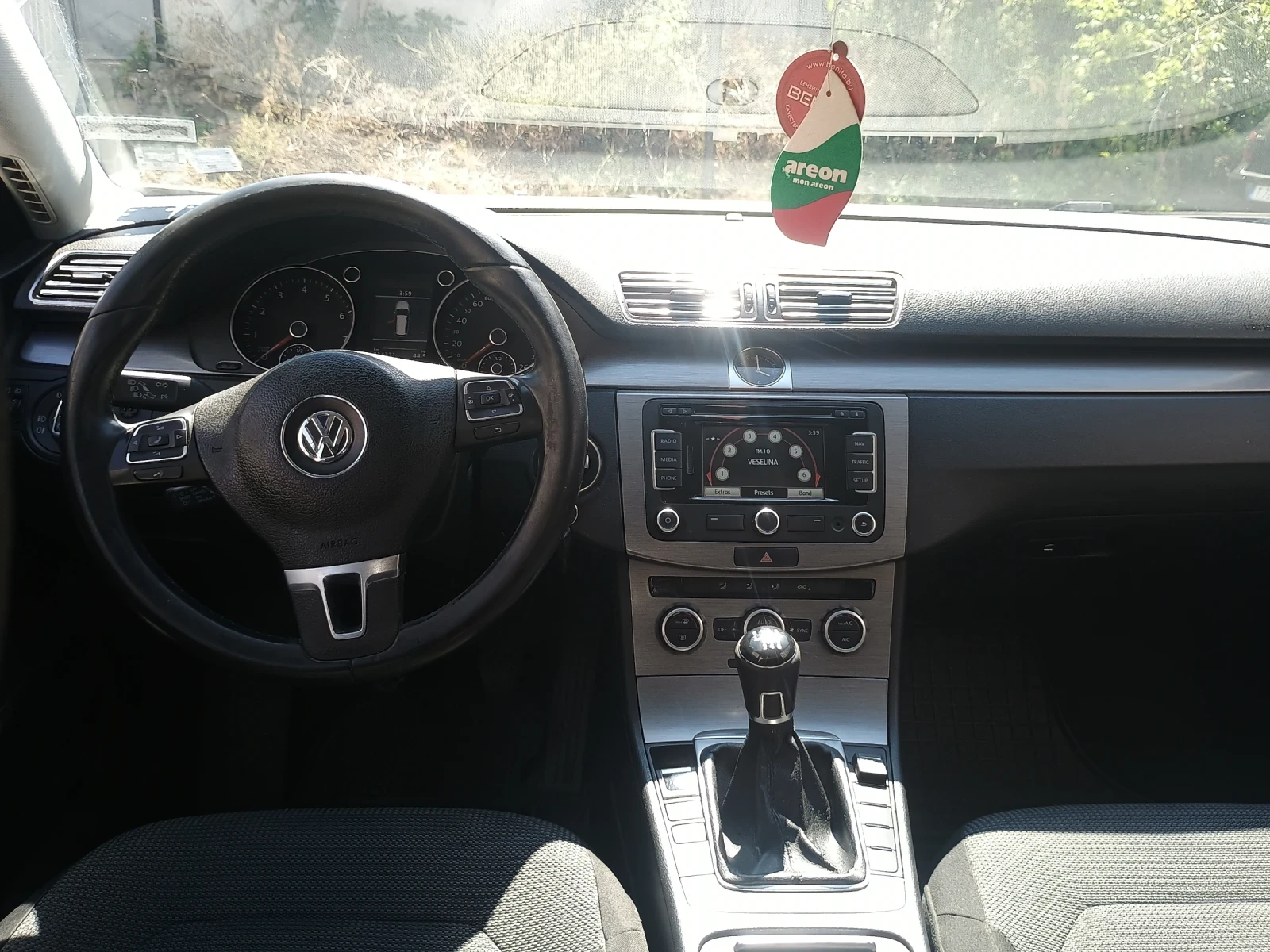 VW Passat Б7 - изображение 4