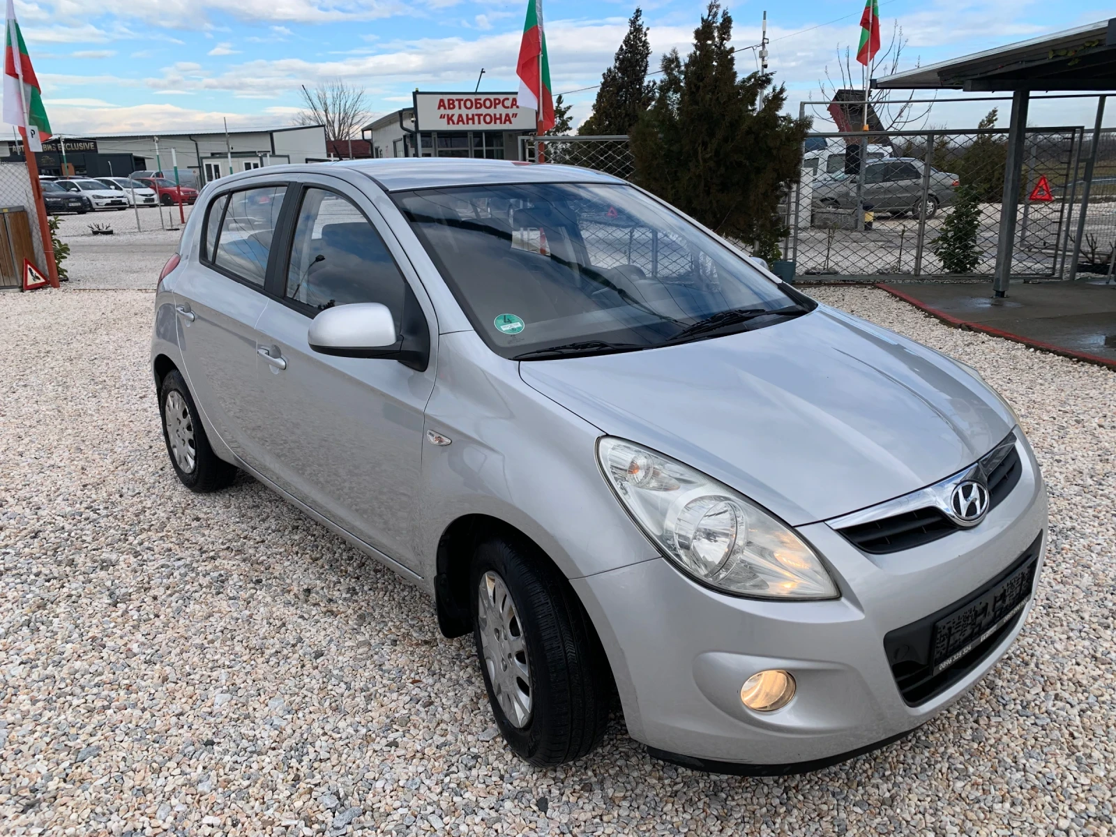 Hyundai I20 1.2i 83000�� | Mobile.bg � ����������� 1