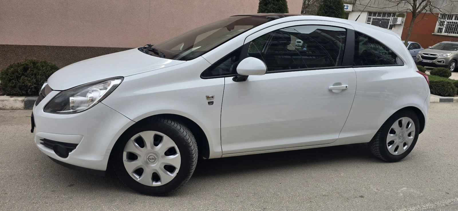 Opel Corsa 1.2i.111г.Опел, снимка 2 - Автомобили и джипове - 53895656
