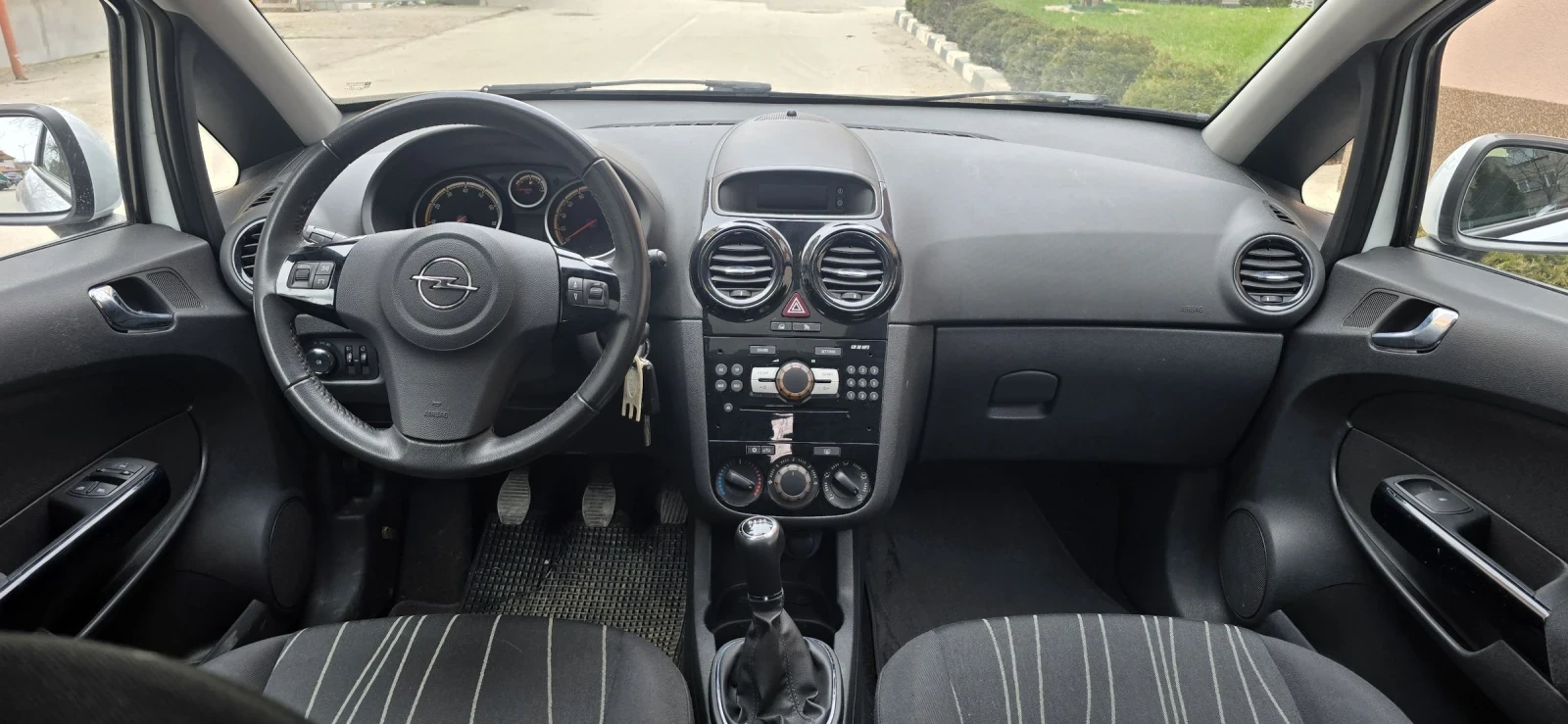 Opel Corsa 1.2i.111г.Опел, снимка 10 - Автомобили и джипове - 53895656