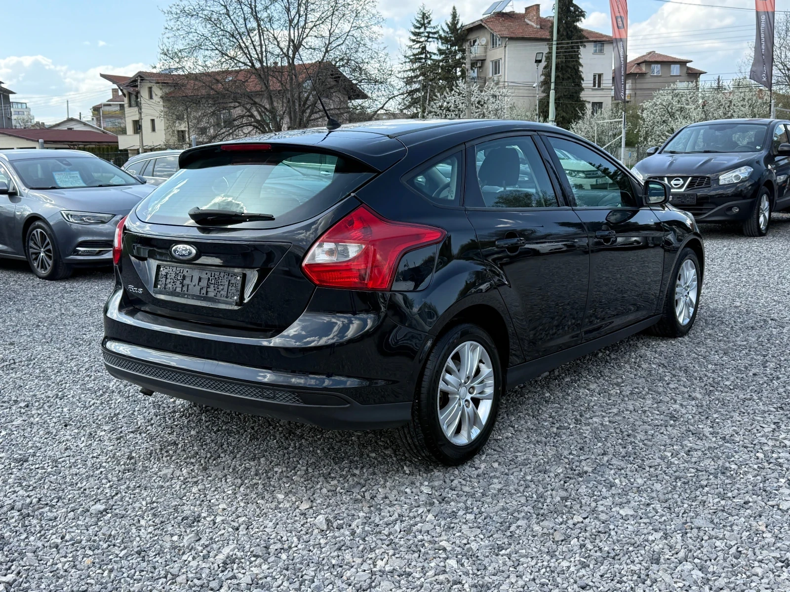 Ford Focus Hatchback 1.6 TDCi (115 кс) 2012г. Euro 5A Italy, снимка 6 - Автомобили и джипове - 54229871