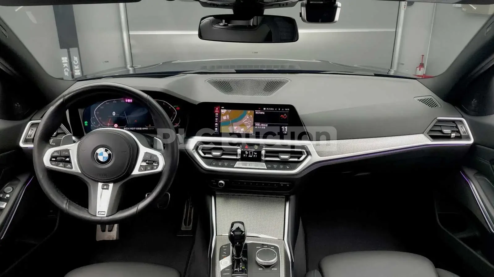 BMW 320 PANO * ПОДГРЕВИ * KEYLESS * 360 * H/K * , снимка 7 - Автомобили и джипове - 54553828