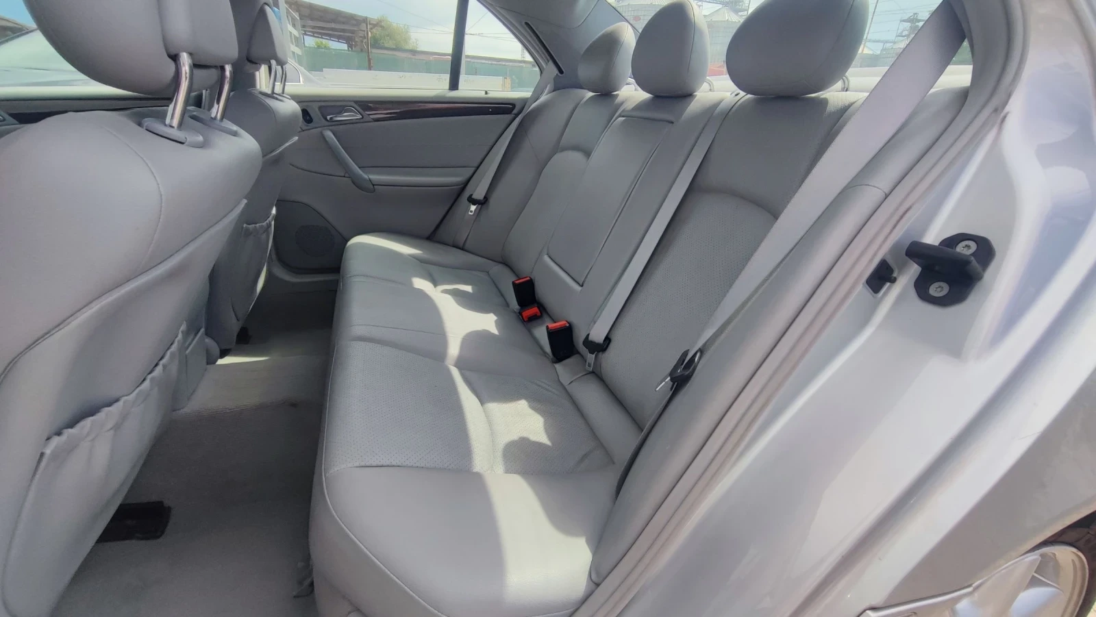 Mercedes-Benz C 180 Kompressor , снимка 13 - Автомобили и джипове - 54779537
