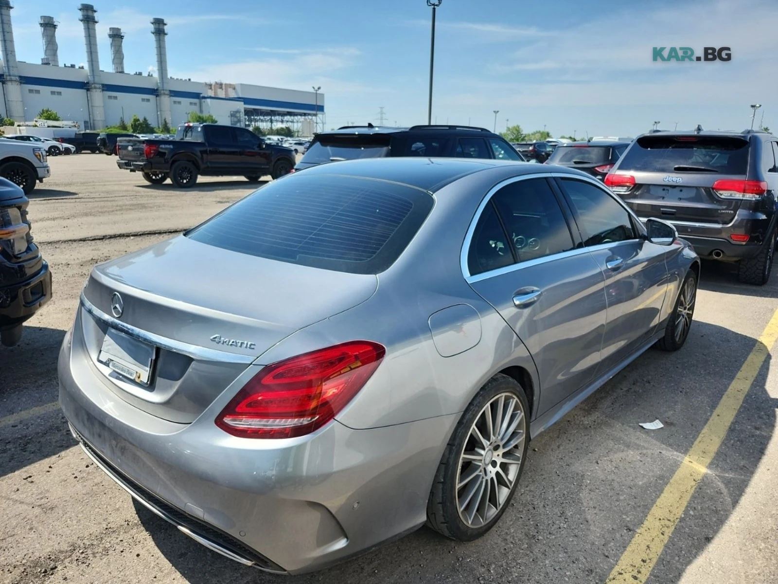 Mercedes-Benz C 400 AMG Line Distronic+ Червена Кожа ЦЕНА ДО БЪЛГАРИЯ!, снимка 3 - Автомобили и джипове - 55094184