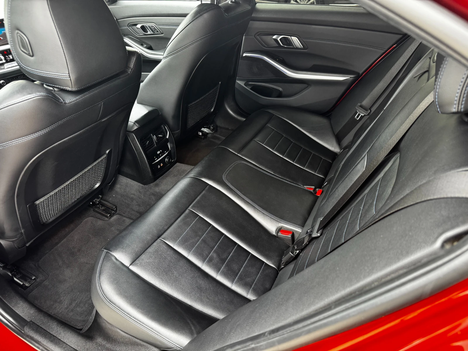 BMW 340 M340i / RWD / Keyless / 90000 �� / | Mobile.bg � ����������� 13