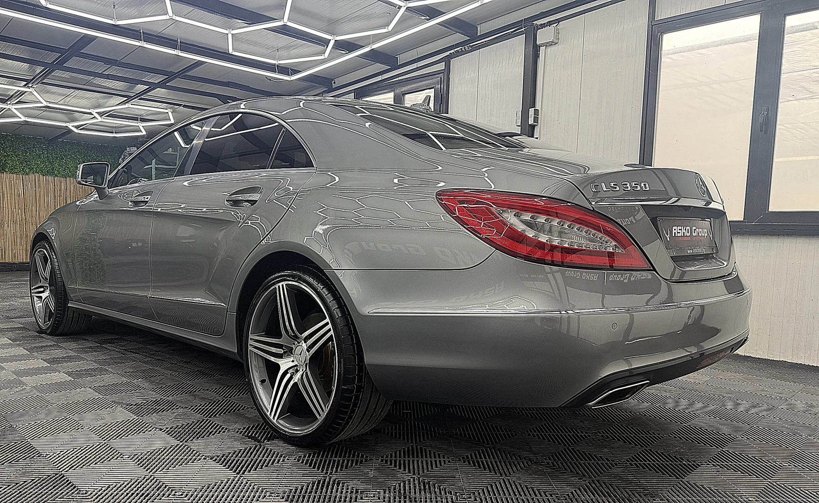 Mercedes-Benz CLS 350 4-Matic/AMG-Line/KAMERA/PODGREV/�������� ������ | Mobile.bg � ����������� 4