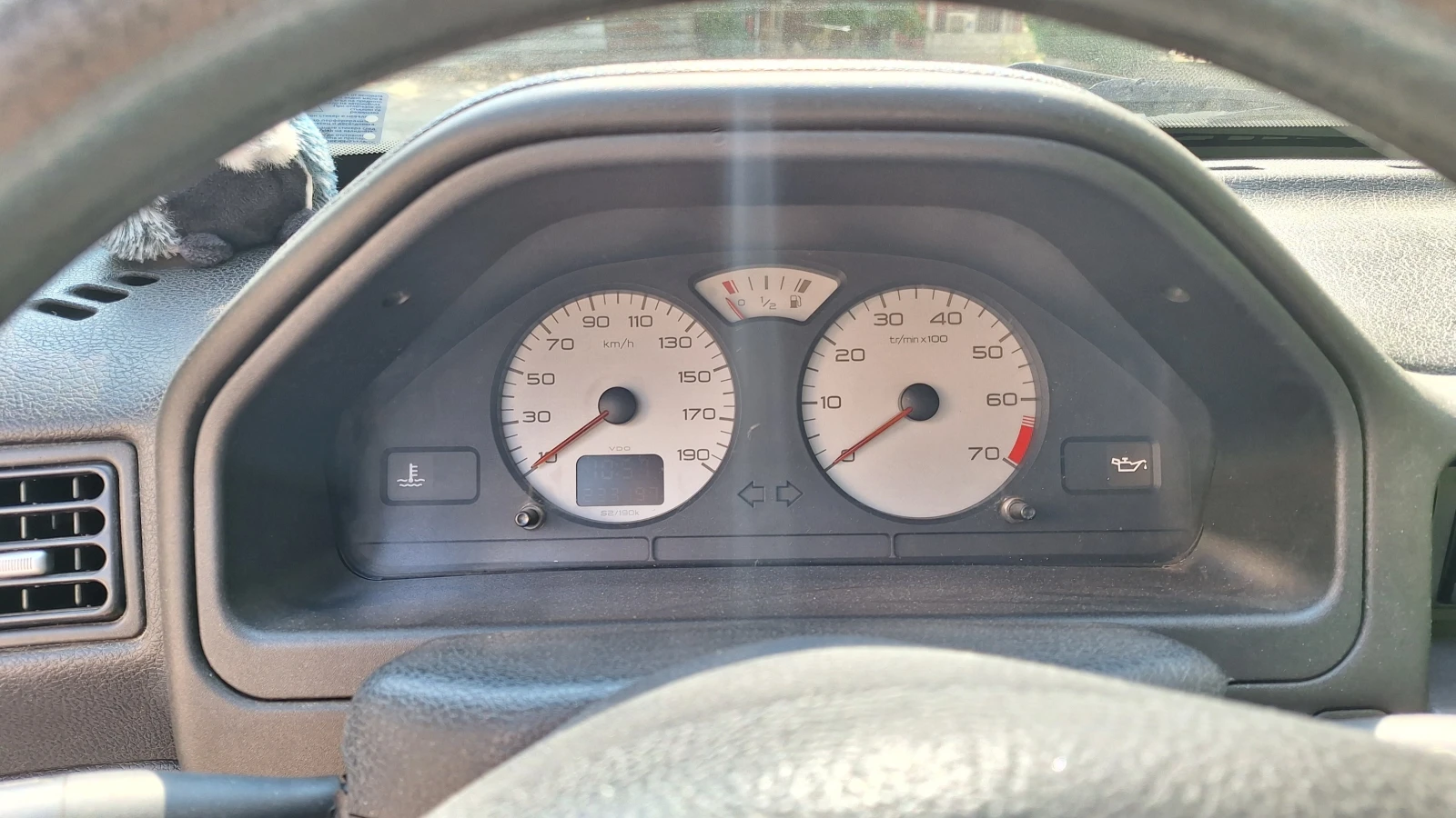 Peugeot 106 QUIKSILVER, снимка 12 - Автомобили и джипове - 55658114