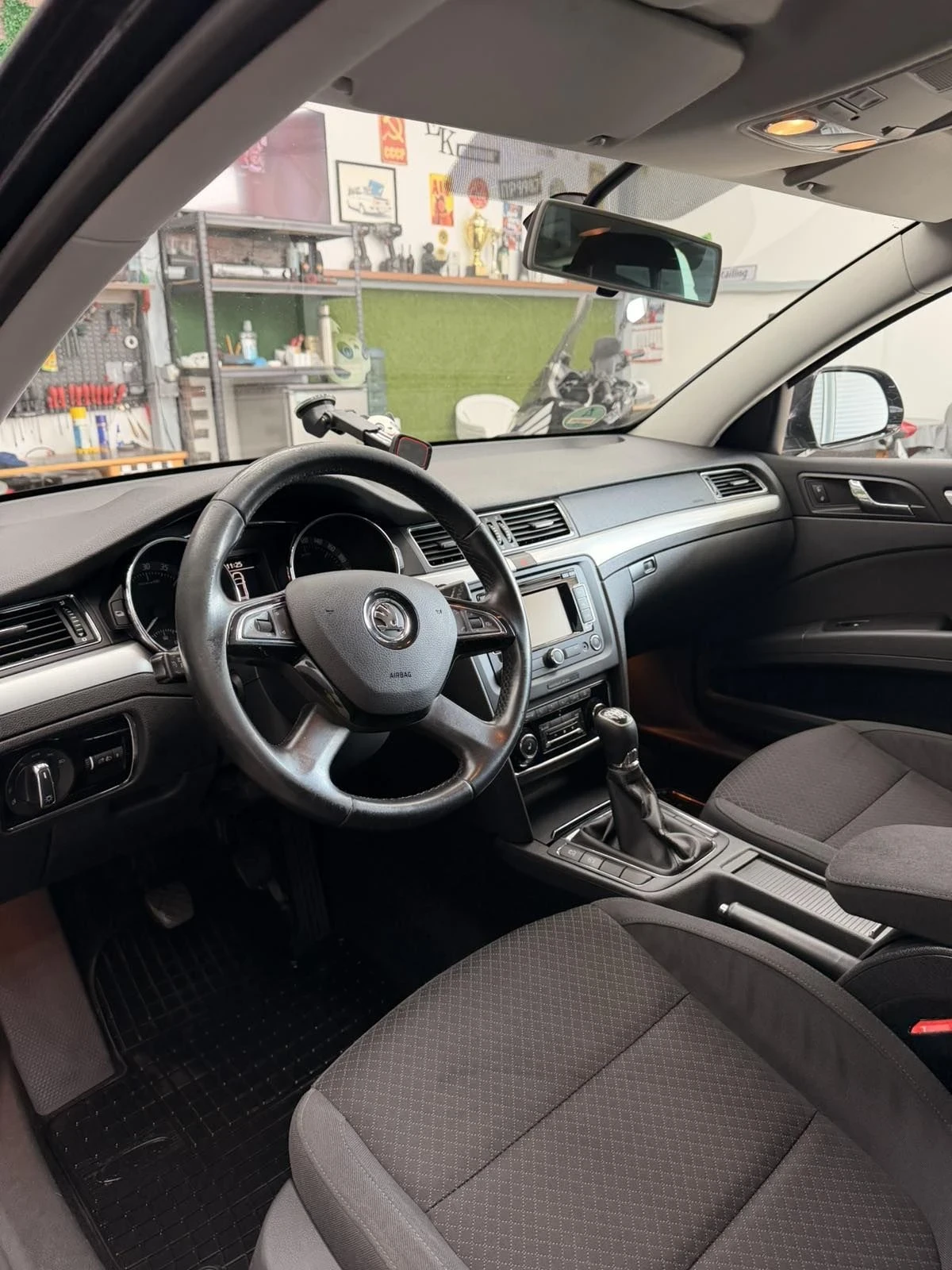 Skoda Superb, снимка 5 - Автомобили и джипове - 55929075