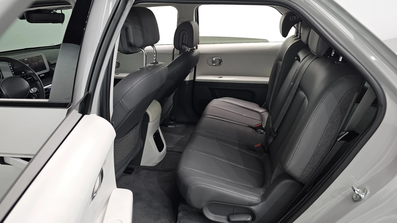 Hyundai Ioniq 5 КРАЙНА ЦЕНА ДО СОФИЯ, снимка 15 - Автомобили и джипове - 56137060