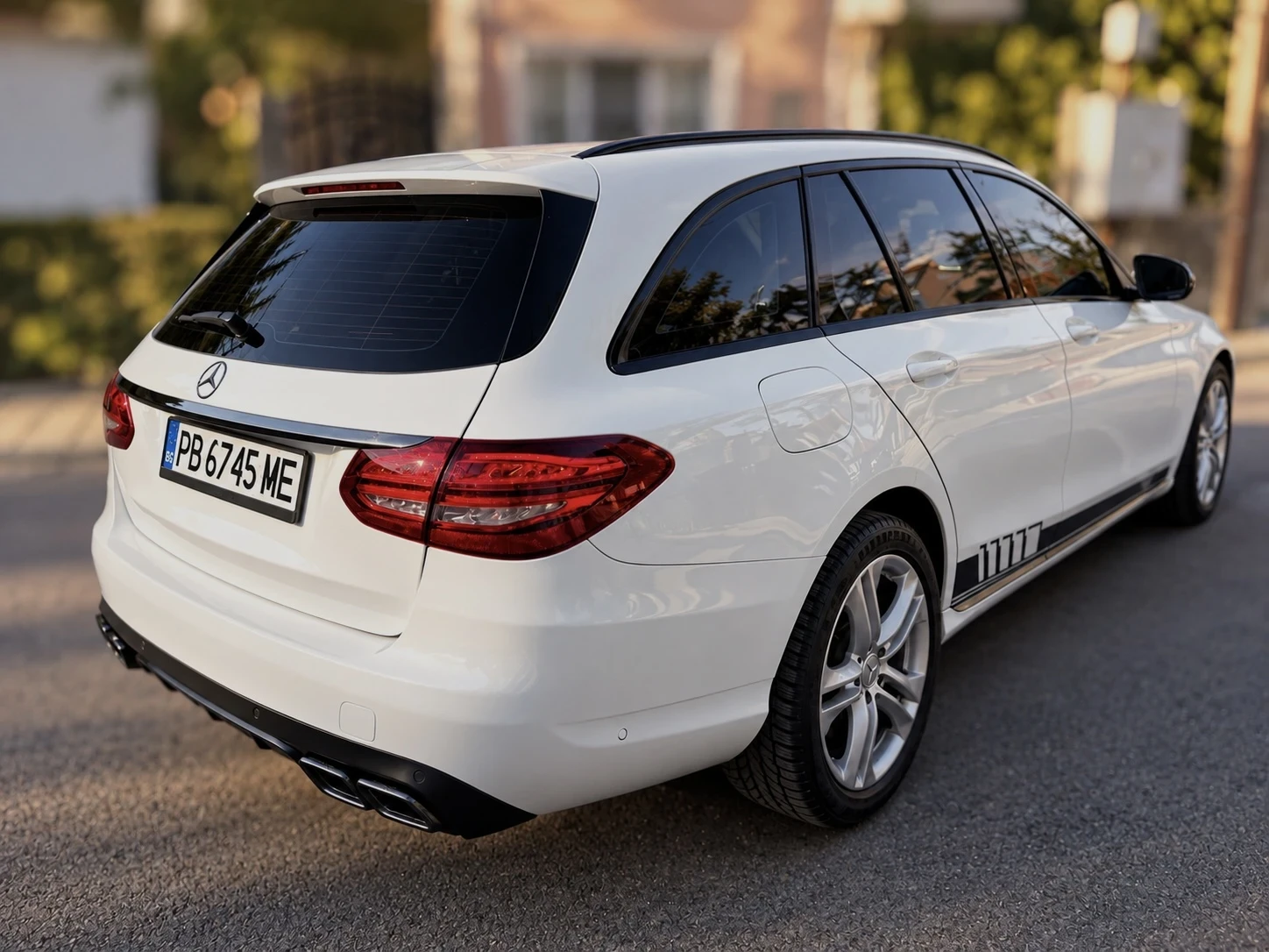 Mercedes-Benz C 220 AMG 6.3/PANORAMA, снимка 2 - Автомобили и джипове - 56172408
