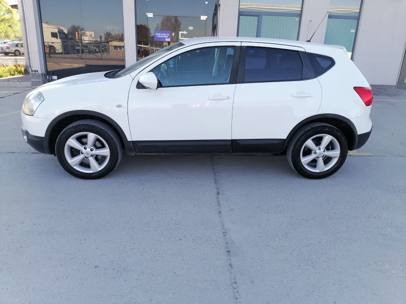 Nissan Qashqai, снимка 3 - Автомобили и джипове - 47292116