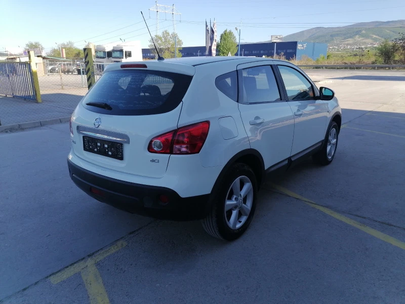 Nissan Qashqai, снимка 6 - Автомобили и джипове - 49445881