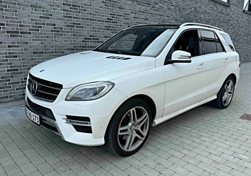 Mercedes-Benz ML 350 ОЧАКВАН ВНОС Mercedes ML350d AMG* 360* Panorama, снимка 1 - Автомобили и джипове - 47483993