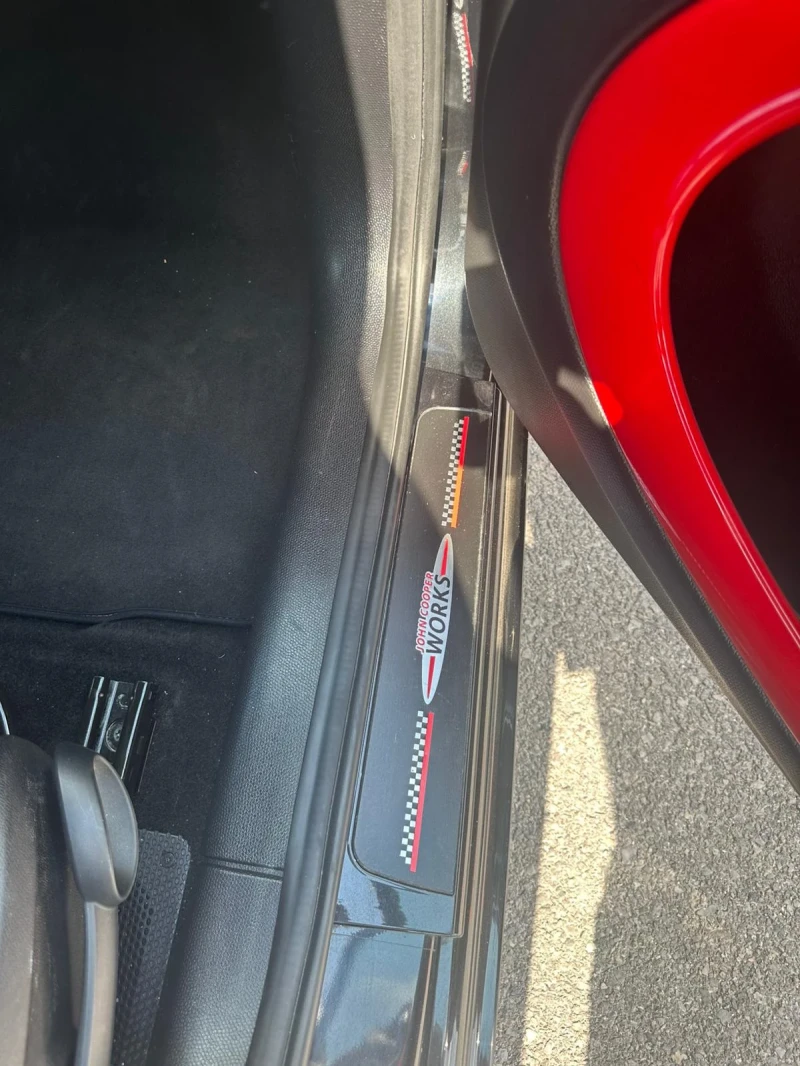 Mini Countryman JCW ALL4, снимка 12 - Автомобили и джипове - 52382910