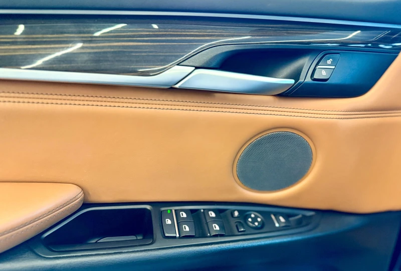 BMW X6 M50d* Mperformance* HK* Лизинг* Adaptive Led* Carb, снимка 7 - Автомобили и джипове - 51442134