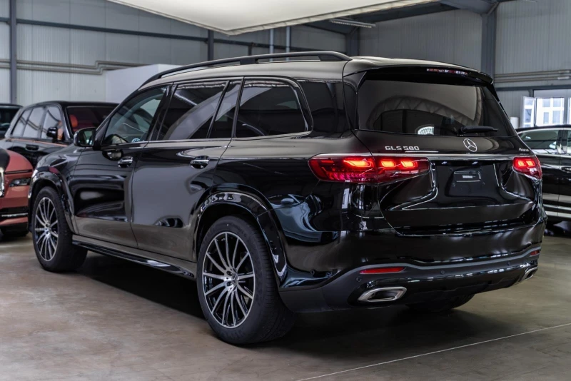 Mercedes-Benz GLS580 AMG/FACELIFT/4MATIC/NIGHT/BURM/HEAD UP/PANO/DISTR/, снимка 5 - Автомобили и джипове - 51564641