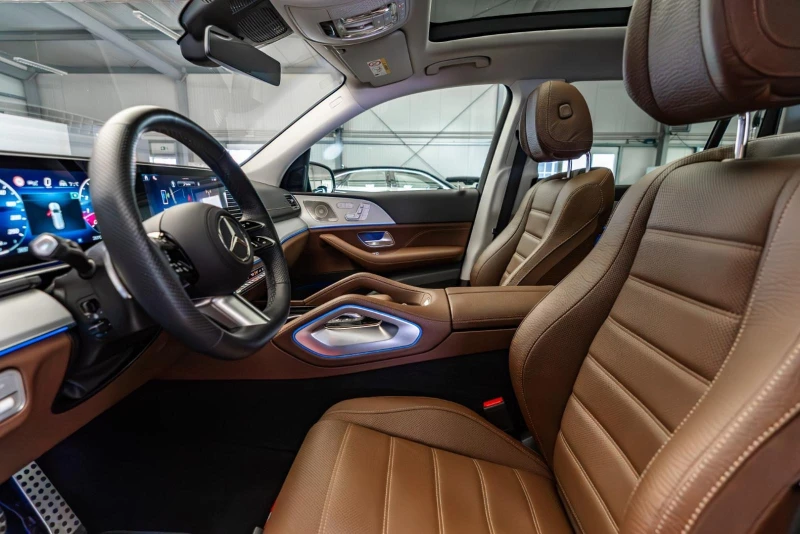 Mercedes-Benz GLS580 AMG/FACELIFT/4MATIC/NIGHT/BURM/HEAD UP/PANO/DISTR/, снимка 8 - Автомобили и джипове - 51564641