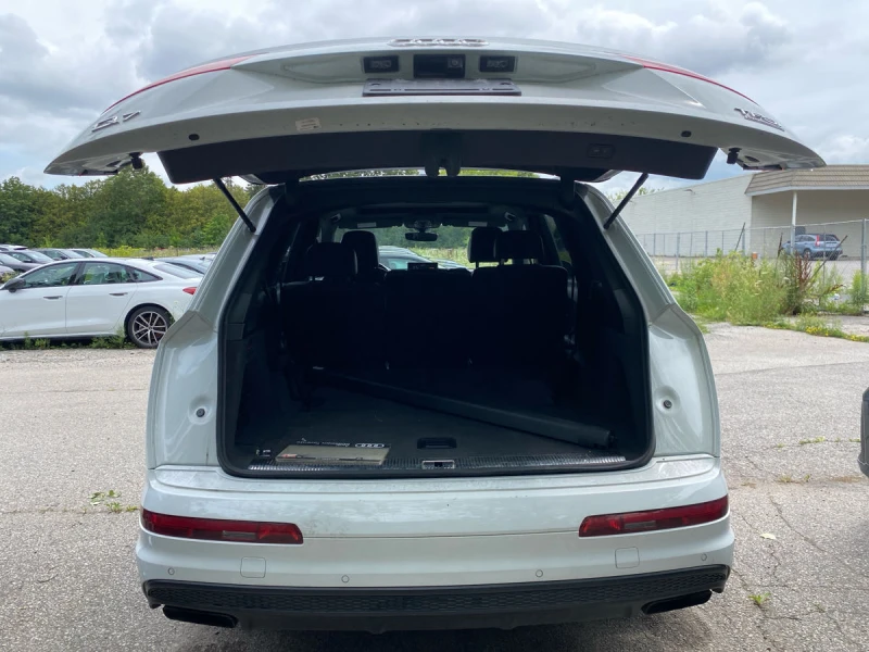 Audi Q7 2018 TECHNIK * MATRIX * ОБДУХВАНЕ* 360* , снимка 6 - Автомобили и джипове - 52436043