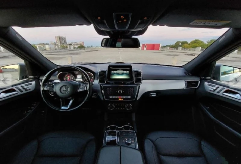Mercedes-Benz GLE 350, снимка 9 - Автомобили и джипове - 52639438