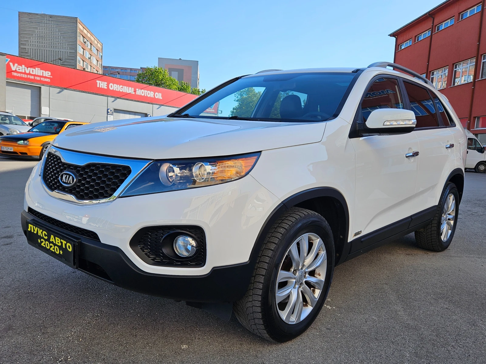 Kia Sorento 2.2 CRDI ПЕРФЕКТЕН ПАНОРАМА 7 МЕСТА - изображение 8