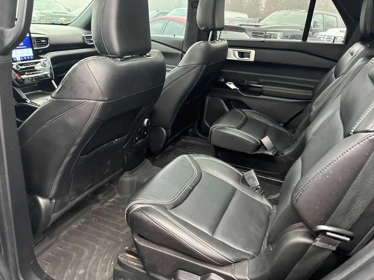 Ford Explorer * ST * ПОДГРЕВ/ОБДУХВАНЕ/ПАНОРАМА/360, снимка 13 - Автомобили и джипове - 54046878