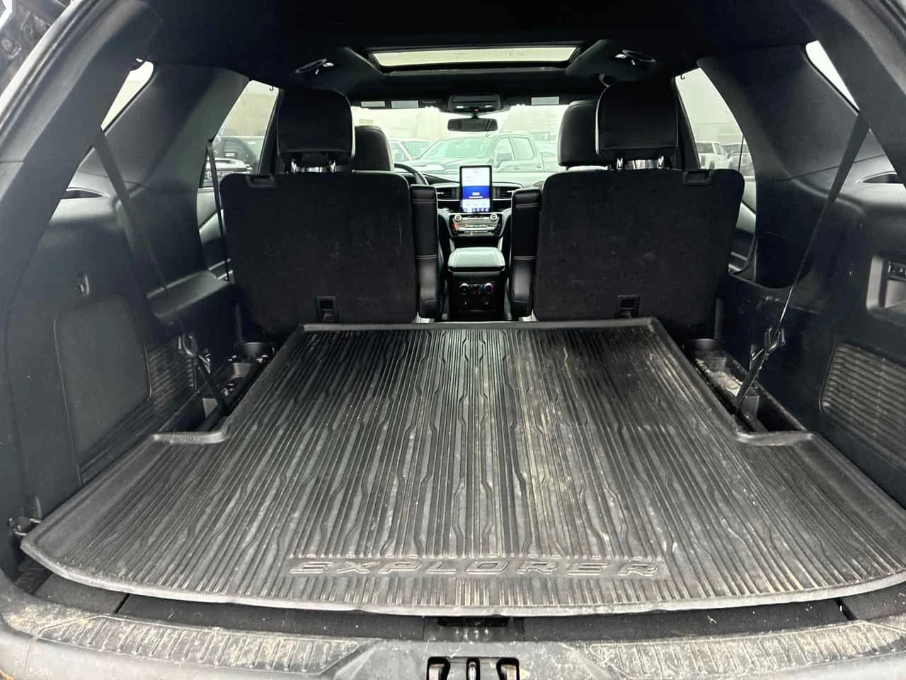 Ford Explorer * ST * ПОДГРЕВ/ОБДУХВАНЕ/ПАНОРАМА/360, снимка 14 - Автомобили и джипове - 54046878