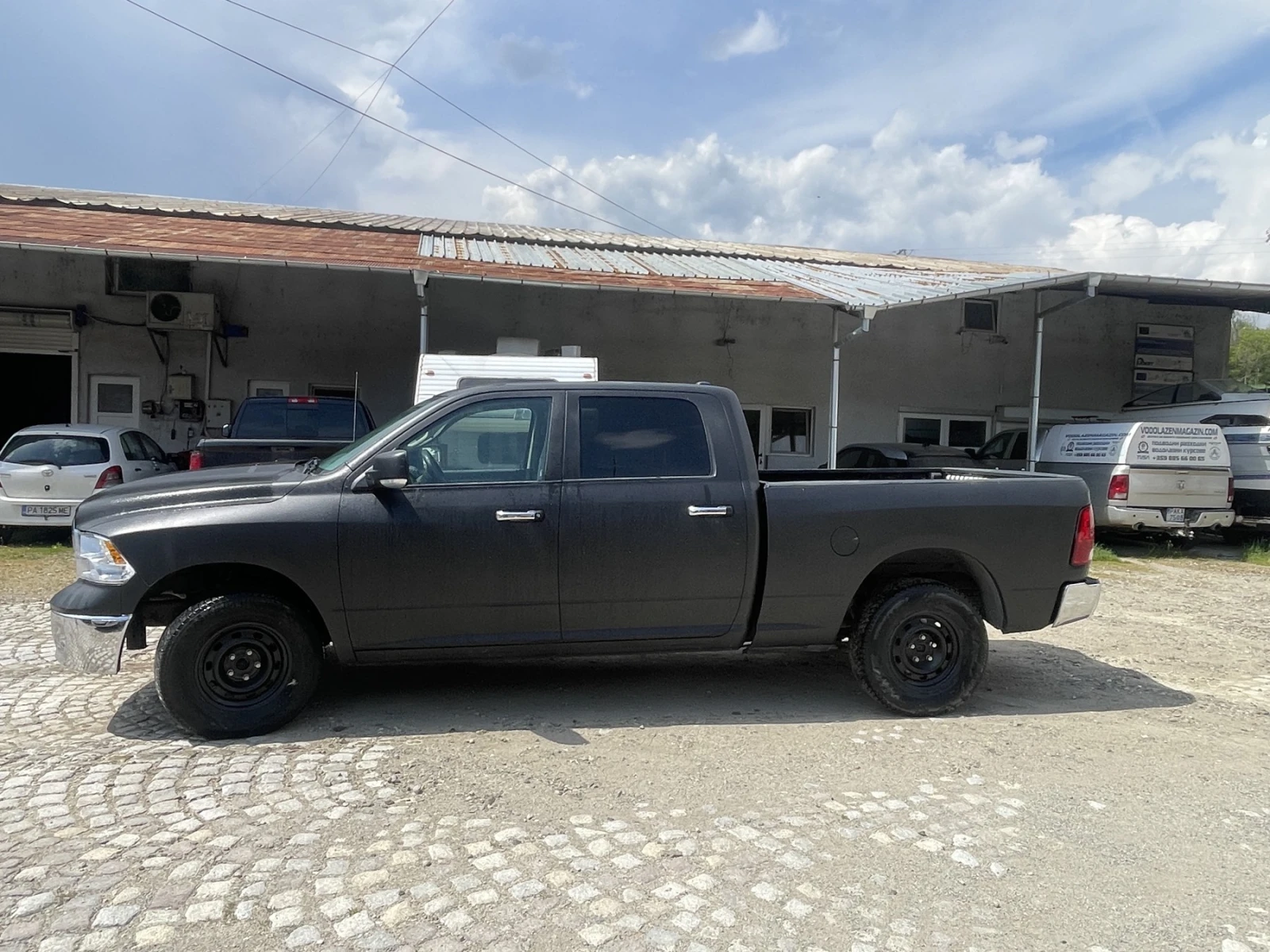 Dodge RAM 1500  5.7 HEMI* 4x4* CAMERA* LoneSTAR, снимка 6 - Автомобили и джипове - 54358295