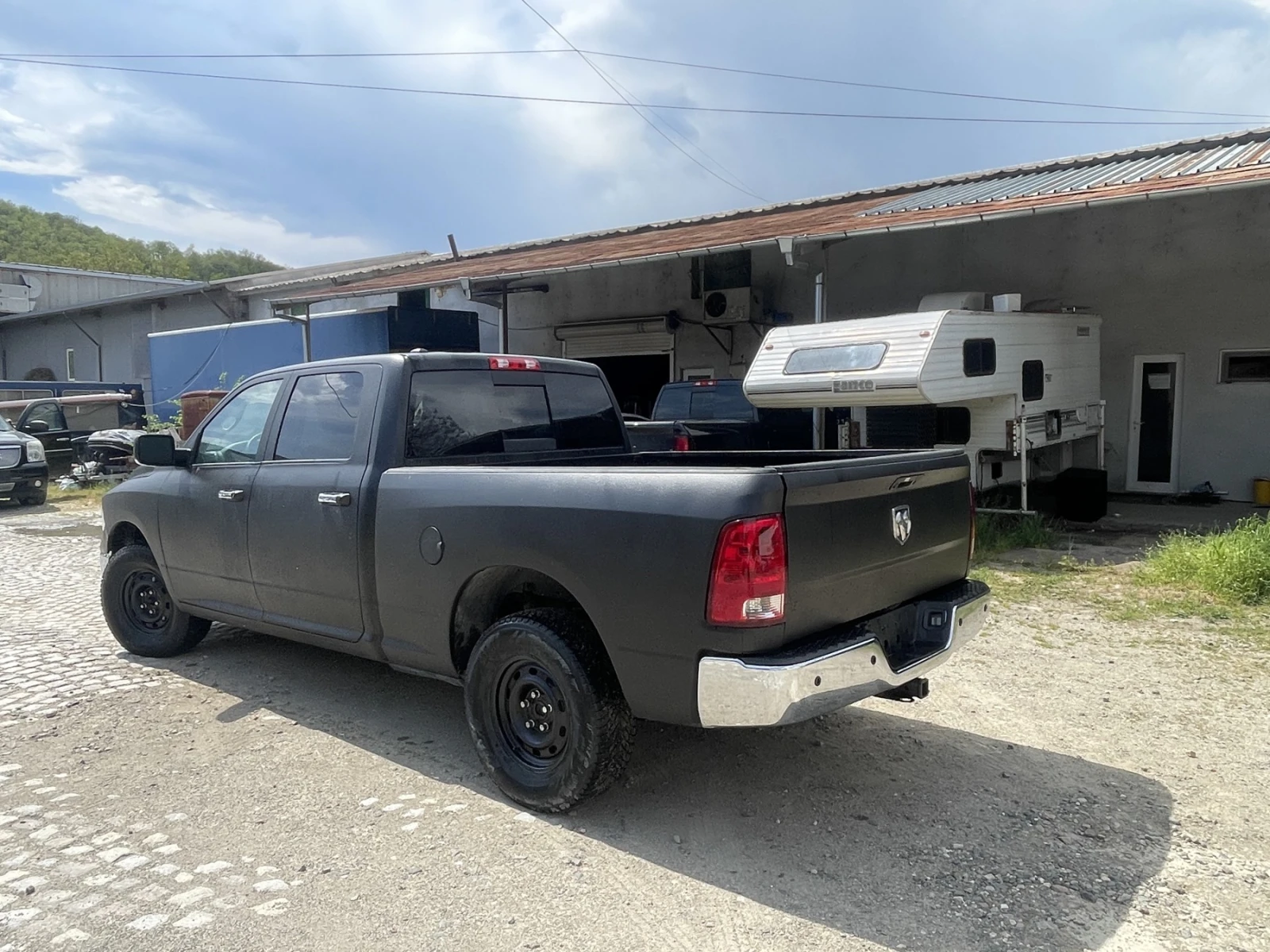 Dodge RAM 1500  5.7 HEMI* 4x4* CAMERA* LoneSTAR, снимка 5 - Автомобили и джипове - 54358295