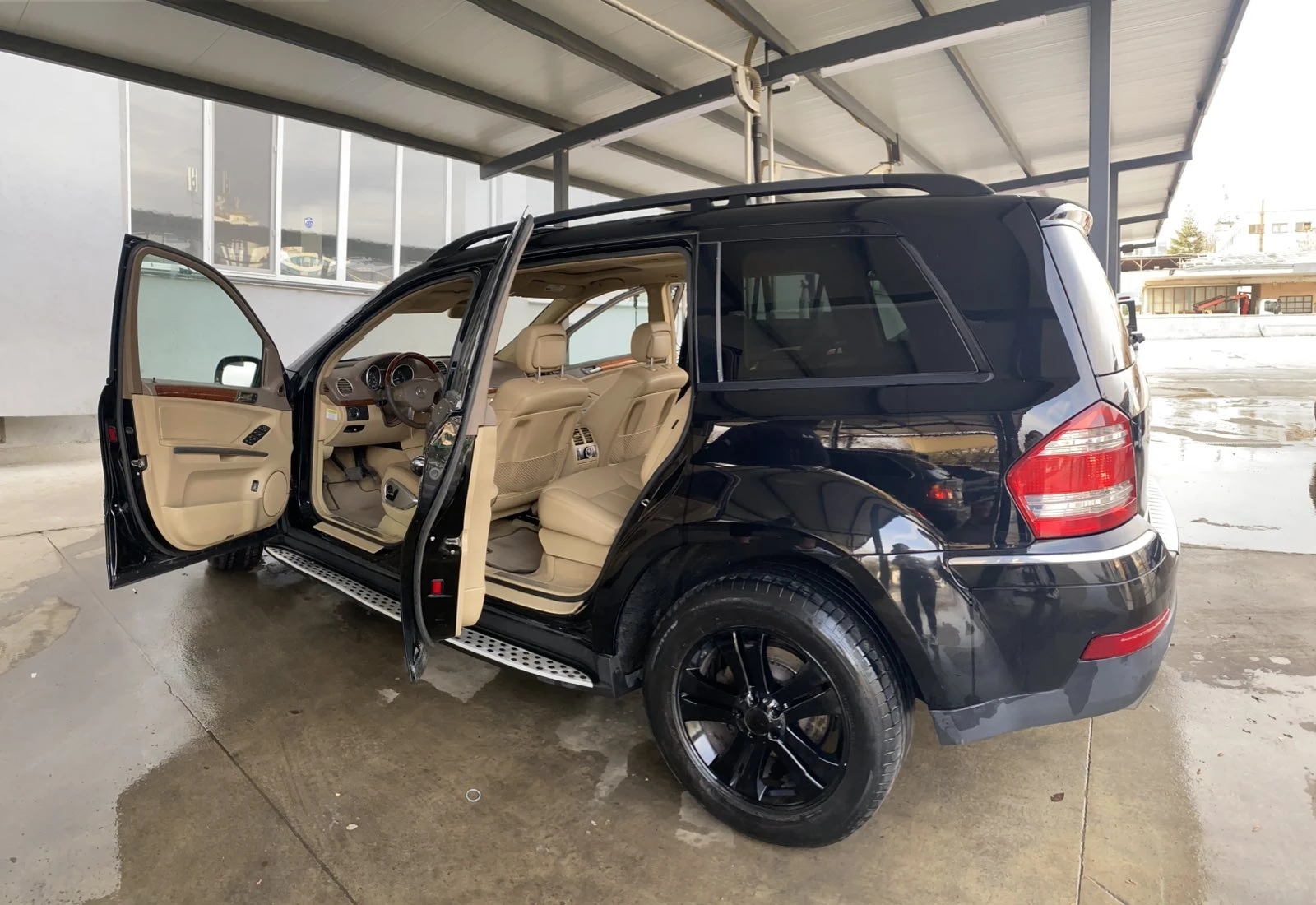 Mercedes-Benz GL 320, снимка 16 - Автомобили и джипове - 54963299
