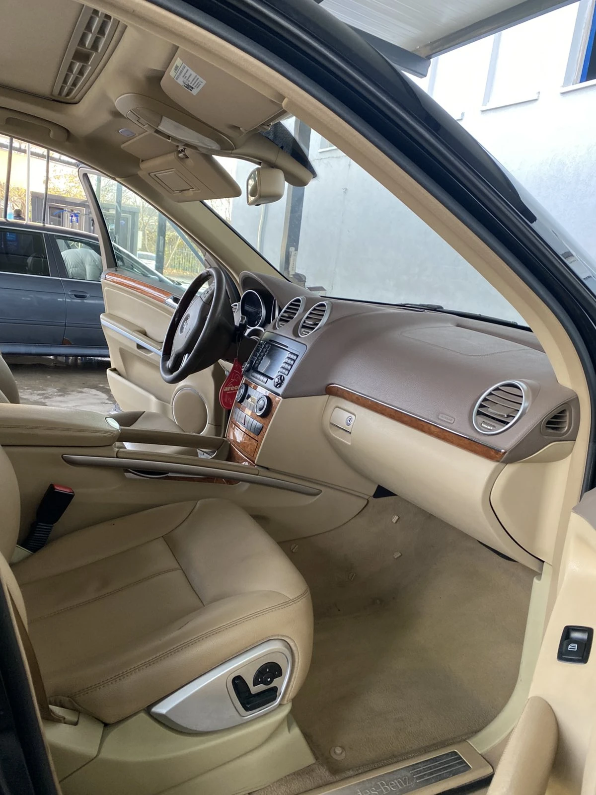 Mercedes-Benz GL 320, снимка 4 - Автомобили и джипове - 54963299