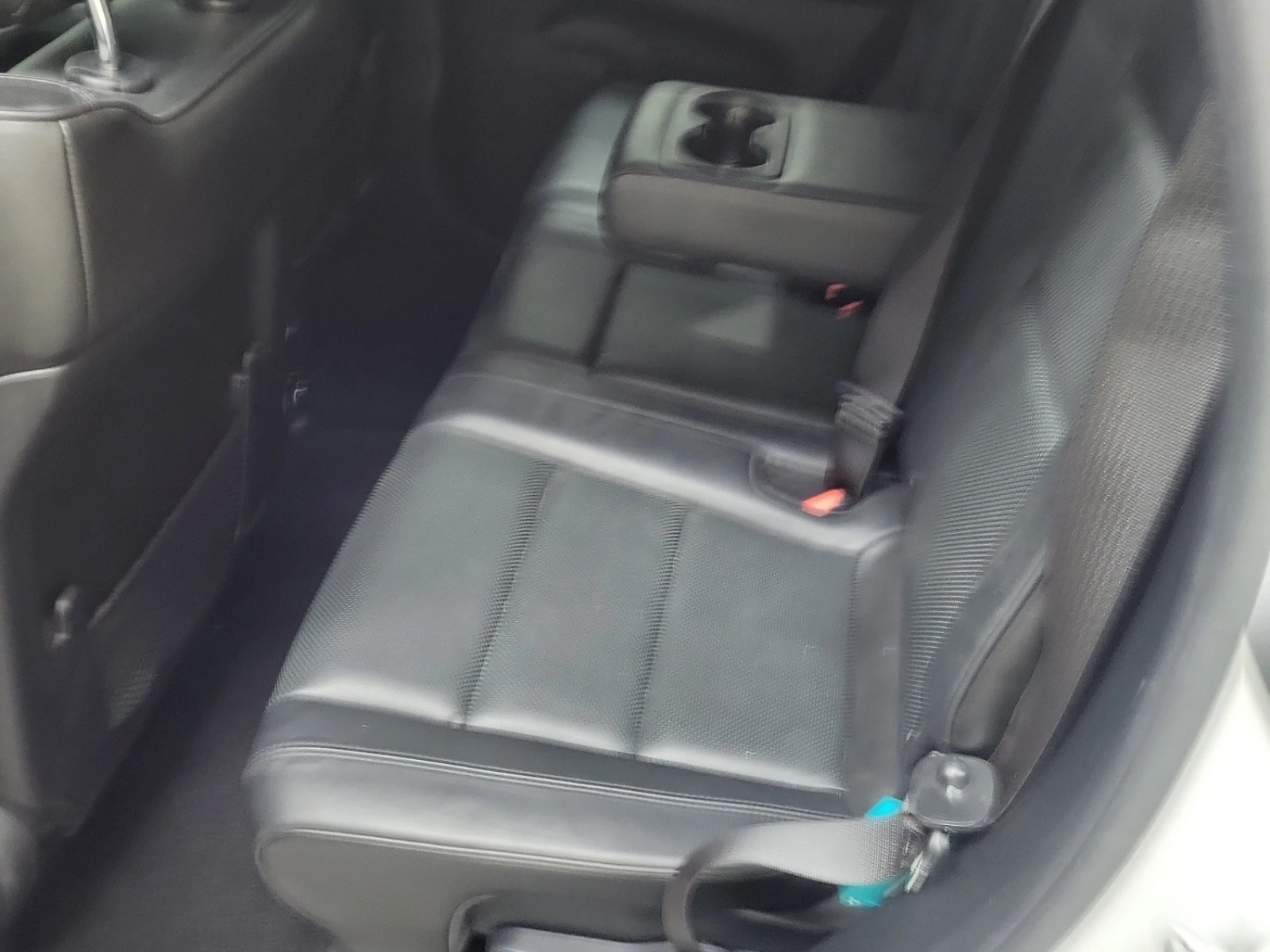 Jeep Grand cherokee HIGH ALTITUDE 4X4 * 5.7 HEMI * CARFAX * 44K KM * , снимка 12 - Автомобили и джипове - 55118433