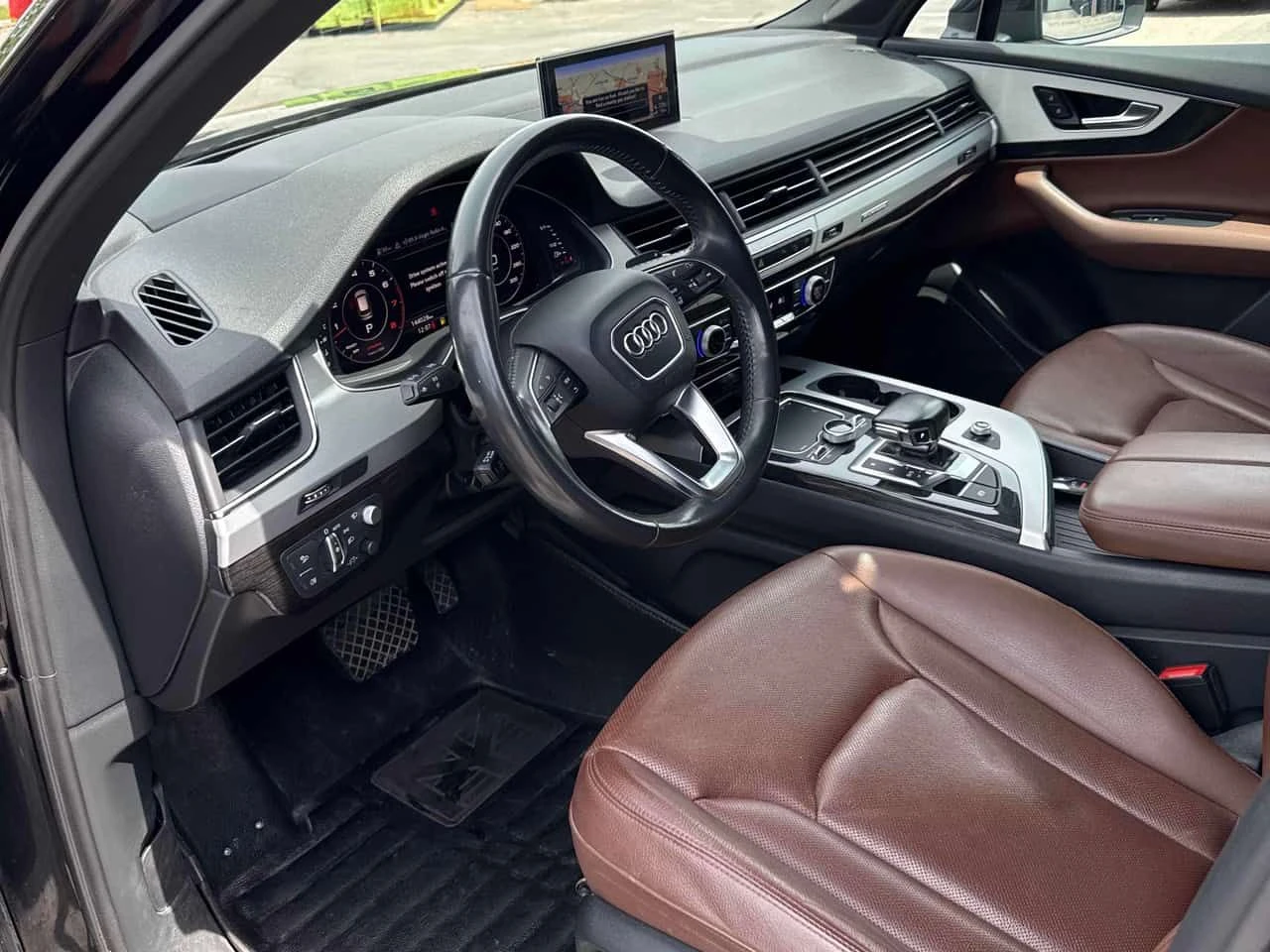 Audi Q7 * Technik * ДИСТРОНИК * 360 * ДИГИТАЛНО * ОБДУХВАН, снимка 5 - Автомобили и джипове - 55165977