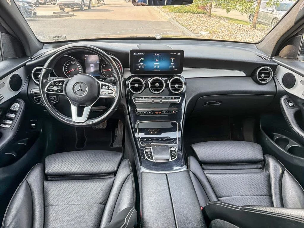 Mercedes-Benz GLC 300 4MATIC* ПОДГРЕВ* КАМЕРА* ПАНОРАМА* КРАЙНА ЦЕНА* , снимка 10 - Автомобили и джипове - 55663781