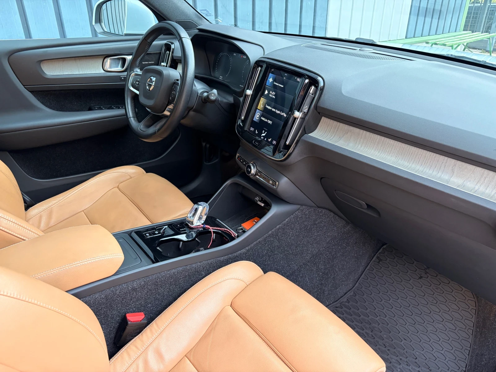 Volvo XC40 D4 Inscription, снимка 9 - Автомобили и джипове - 56665301