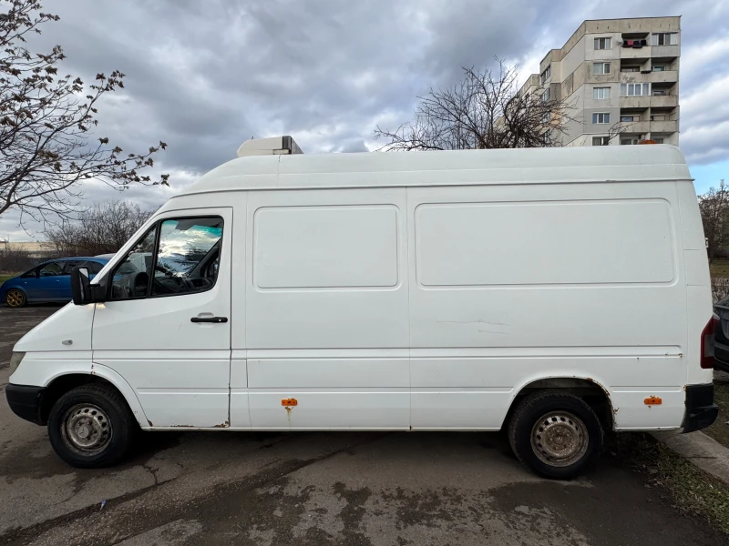 Mercedes-Benz Sprinter 313 Хладилен, снимка 5 - Бусове и автобуси - 48639366