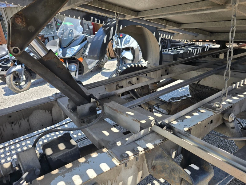 Ford Transit 2.4TDCi/Лизинг, снимка 16 - Бусове и автобуси - 51909339