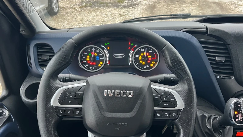 Iveco Daily 35S18Макси HIMATIC Реални и доказуеми километри, снимка 6 - Бусове и автобуси - 52330204