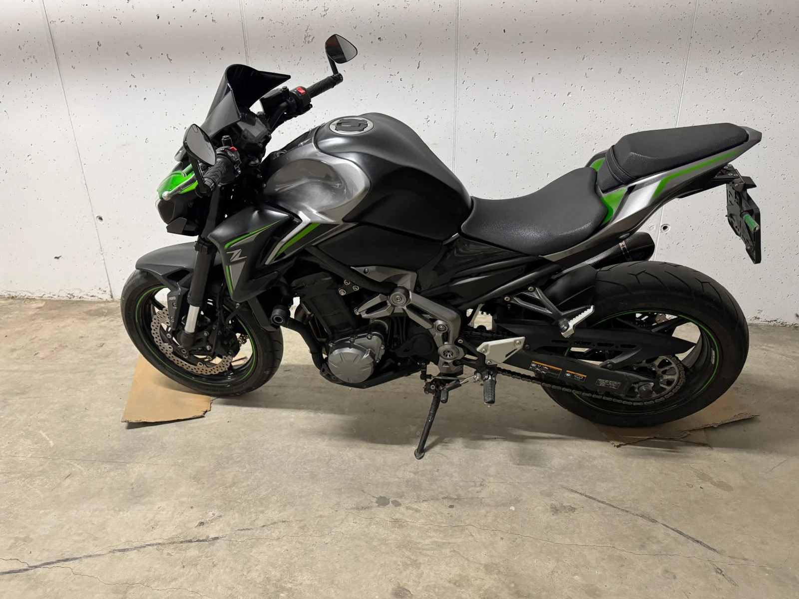 Kawasaki Z 900 СПЕШНО !!!  125hp 2019 8200km - изображение 2