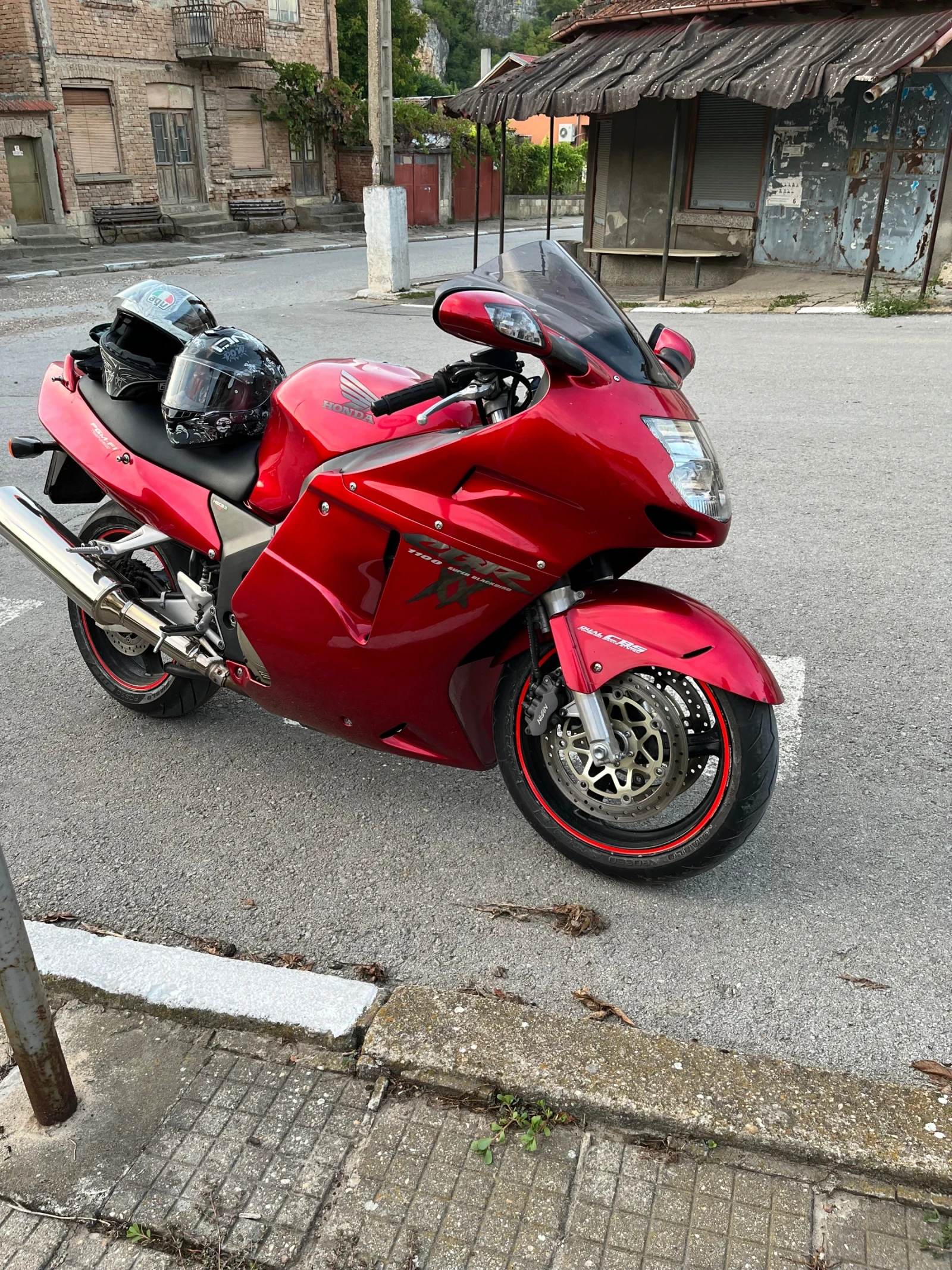 Honda Cbr 1100xx - изображение 7