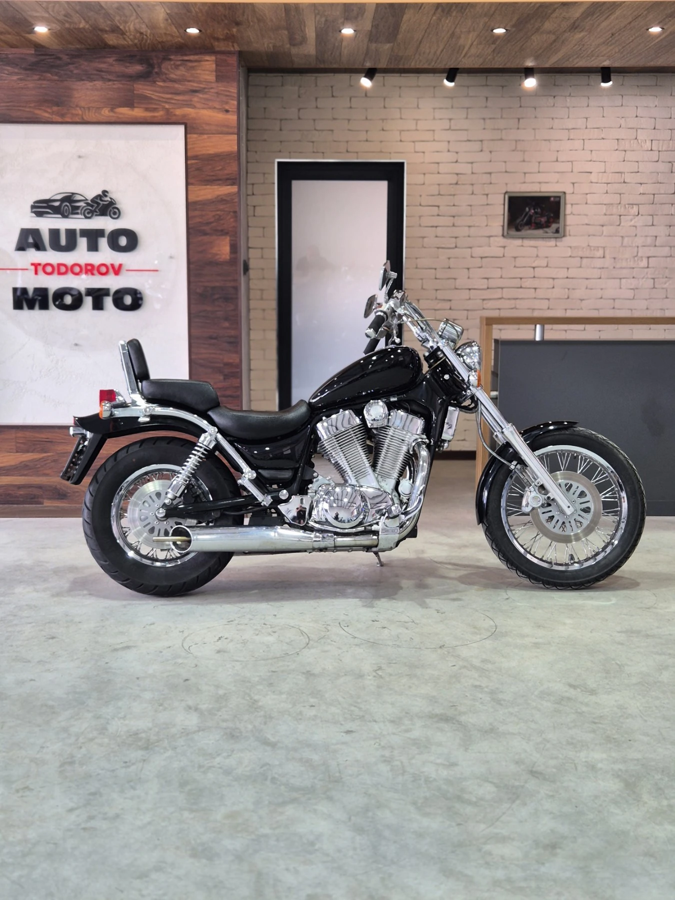 Suzuki Intruder VS 1400 Нов внос от ШВЕЙЦАРИЯ!, снимка 7 - Мотоциклети и мототехника - 54823895