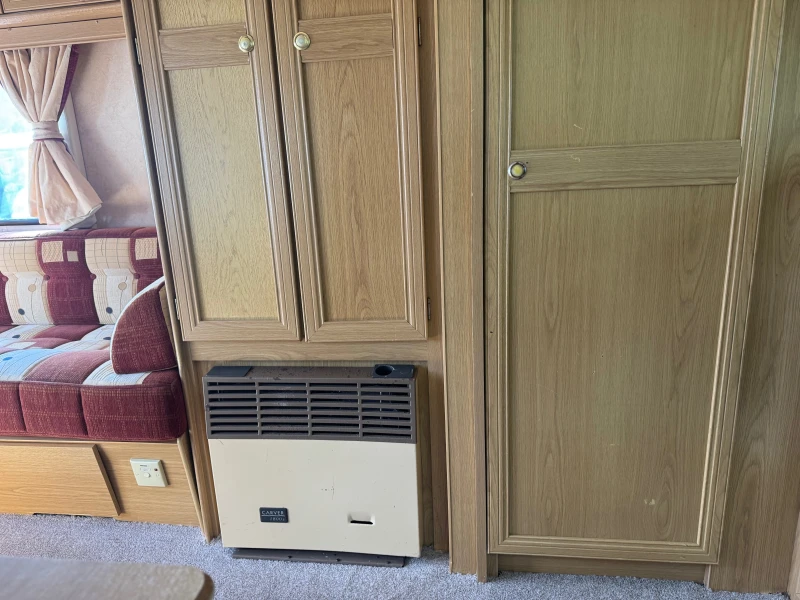 Каравана Swift ARCHWAY ARCHIE, снимка 13 - Каравани и кемпери - 52157070