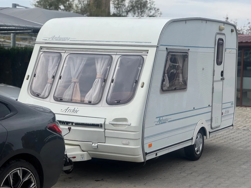 Каравана Swift ARCHWAY ARCHIE