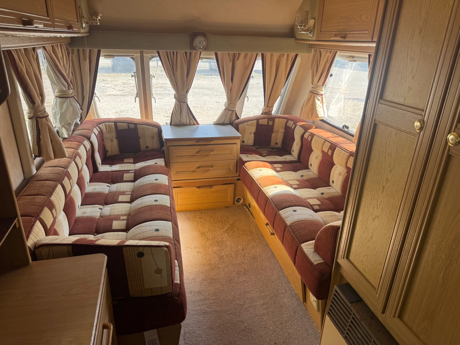 Каравана Swift ARCHWAY ARCHIE - изображение 7