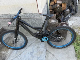      SpecializedDemo Carbon8
