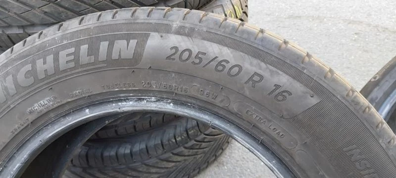 Гуми Летни 205/60R16, снимка 6 - Гуми и джанти - 31947651