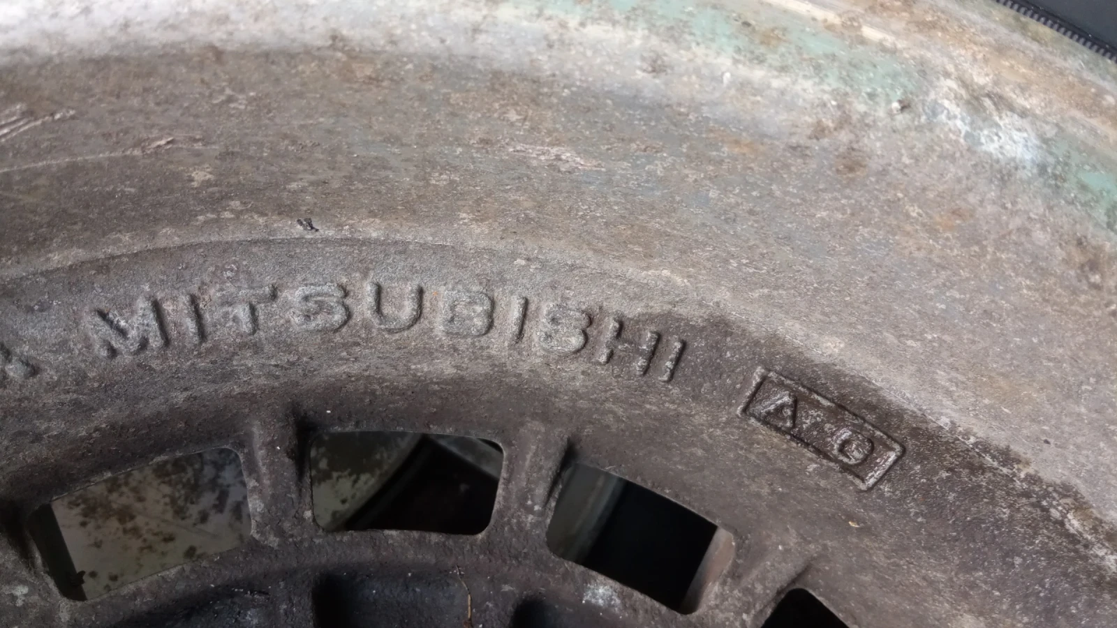    185/85R14  Mitsubishi Sapporo | Mobile.bg   3