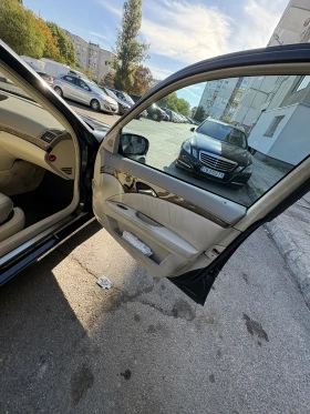 Mercedes-Benz E 320, снимка 13