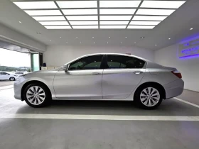 Honda Accord 2.4 9Th Generation, снимка 13