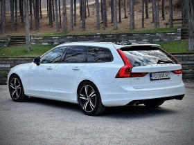     Volvo V90 D4