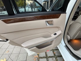 Mercedes-Benz E 350 Генерация / Напълно обслужена - 35500 лв. / 18150.86 € - 71988174 12
